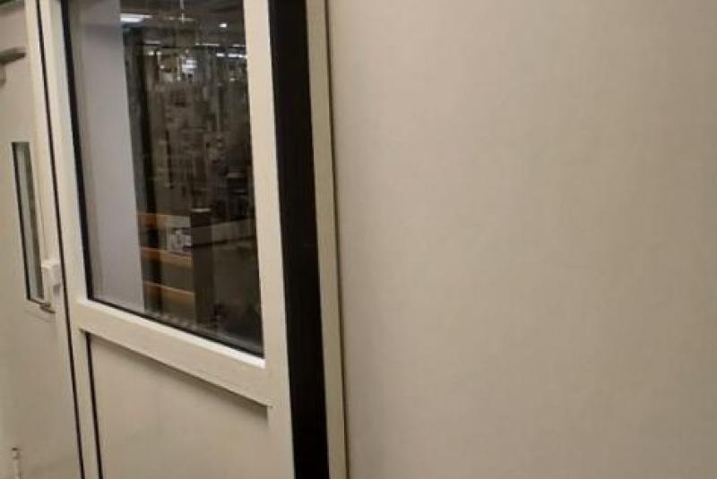 Aktuality / Požiarne automatické dvere EI60 - foto
